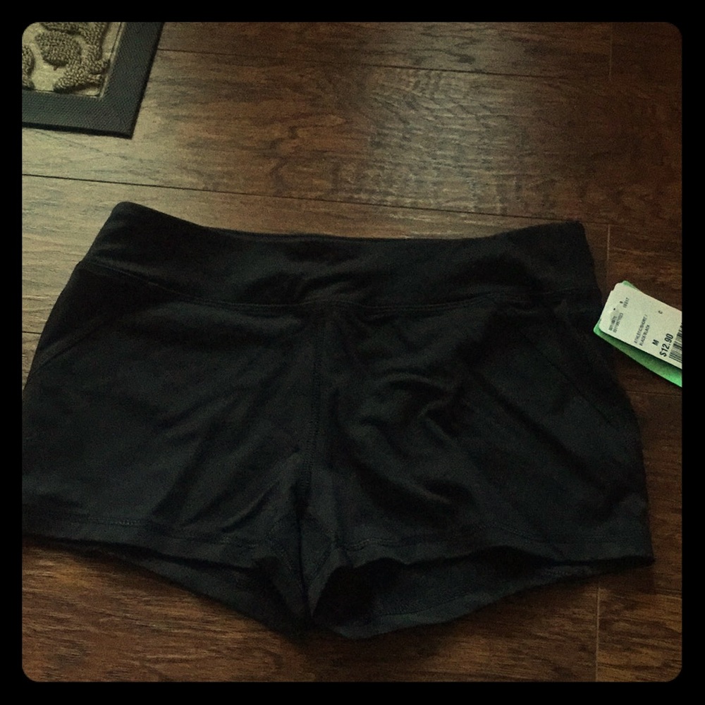 Forever 21 black athletic short